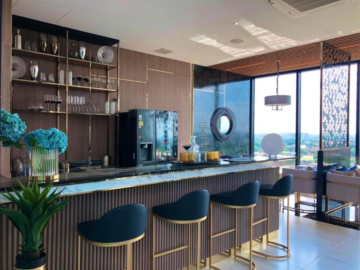 Astra Sky River Condo Chiang Mai Esterno foto